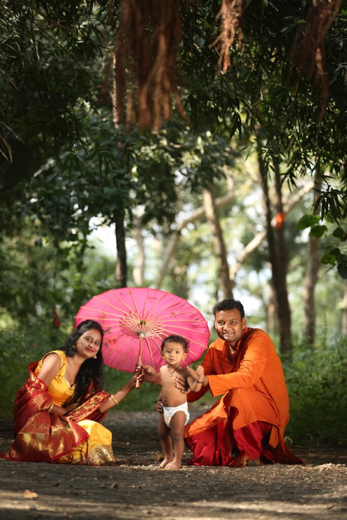 Parent & Sibling Newborn Photoshoot